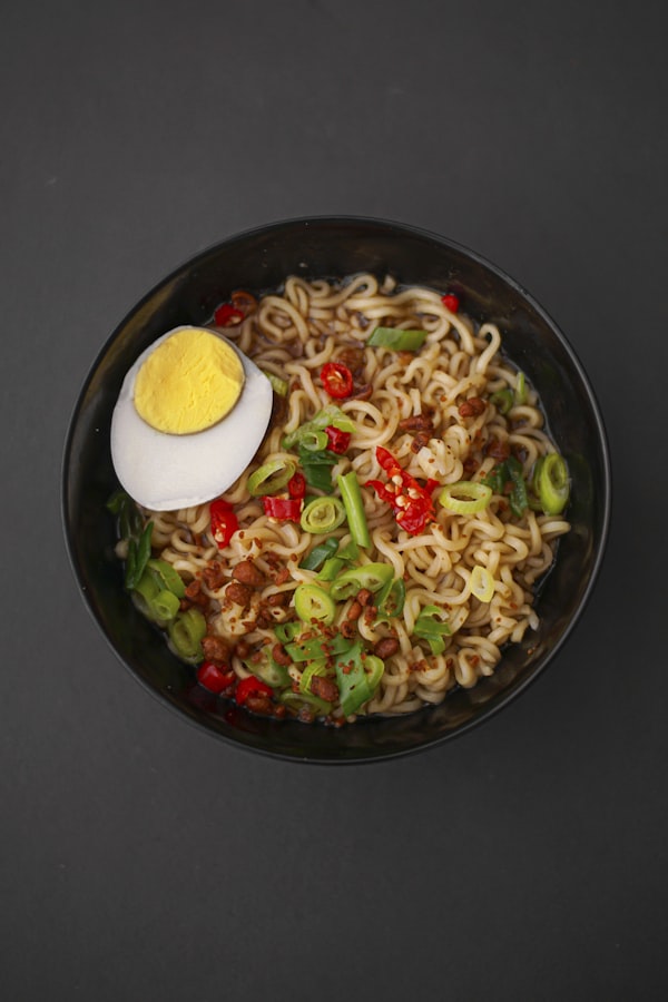 Social post preview of slow-mo noodle pull