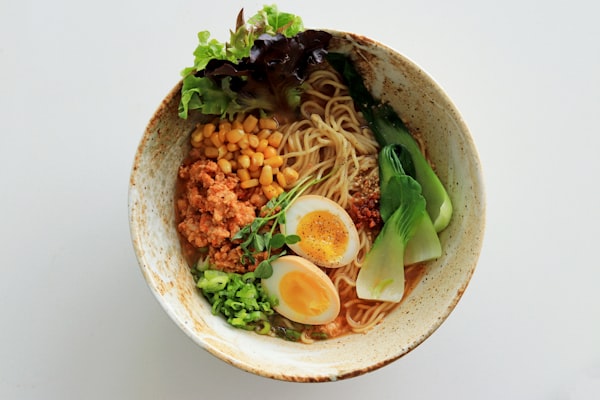 Social post preview of steaming tonkotsu ramen